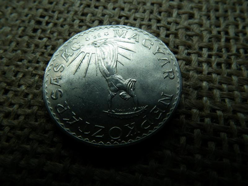 10 forintos érme, 1976, sima redős változat