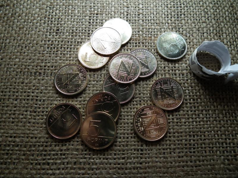 5 Forint 2021, N betű, emlék rolniból