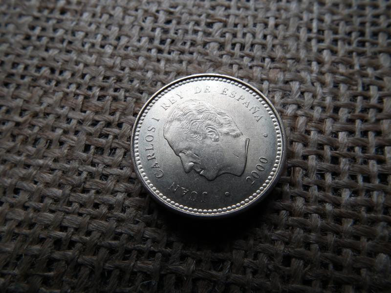 Spanyolország 100 pesetas, 2000