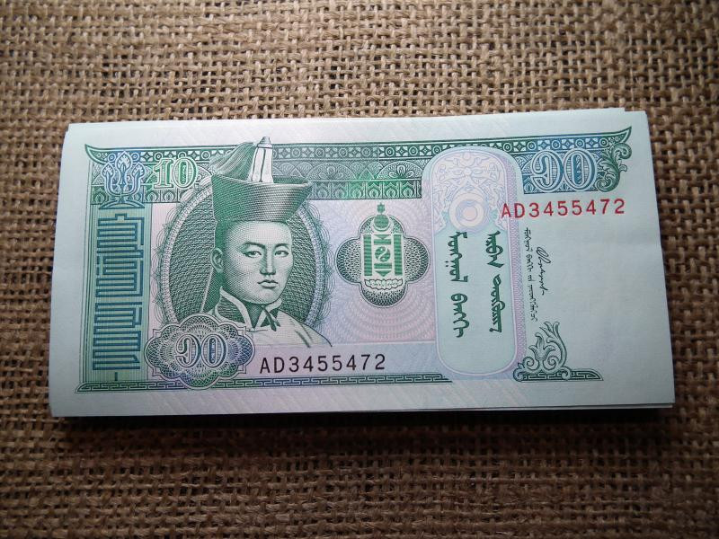 Mongólia 10 tögrög, 2002, hajtatlan