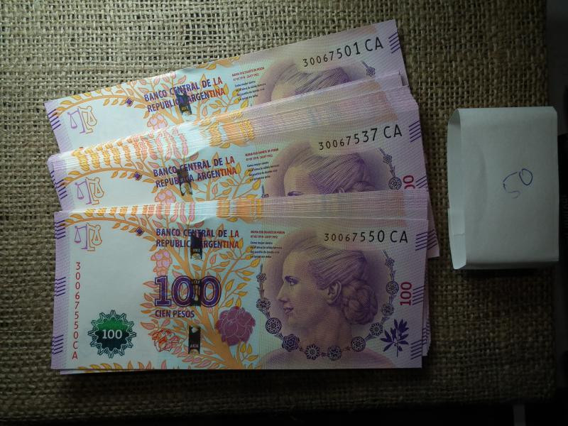 Argentína 100 peso, 2012-2013, Eva Perón, UNC