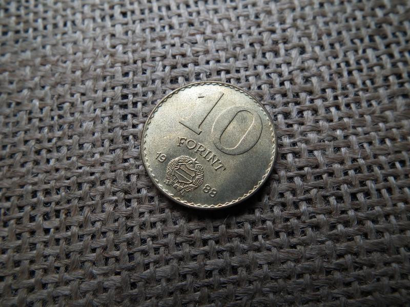 10 forintos érme, 1988
