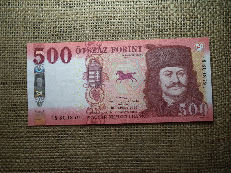 500 forint 2022 EN VF+