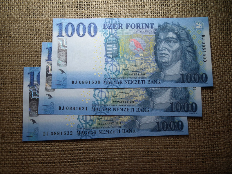 1000 Forint Bankjegy 2017 DJ UNC 3 db sorszámkövető 