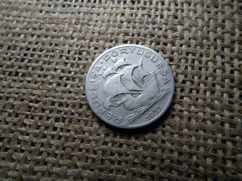 Portugália ezüst 5 escudos 1933 , escudo 