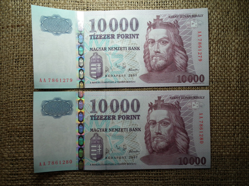 10000 forint 2007 AA , hajtatlan , a UNC - FX 2 db sorszámkövető 