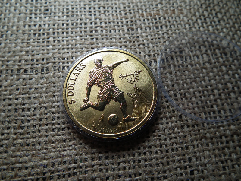 Ausztrália emlék 5 dollár 2000 , Sydney olimpia ! Foci , dollars 
