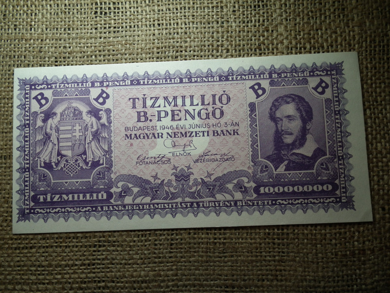 Tízmillió B.-pengő 1946 , vágáshibás , festékhibás , hajtatlan ! Extra 