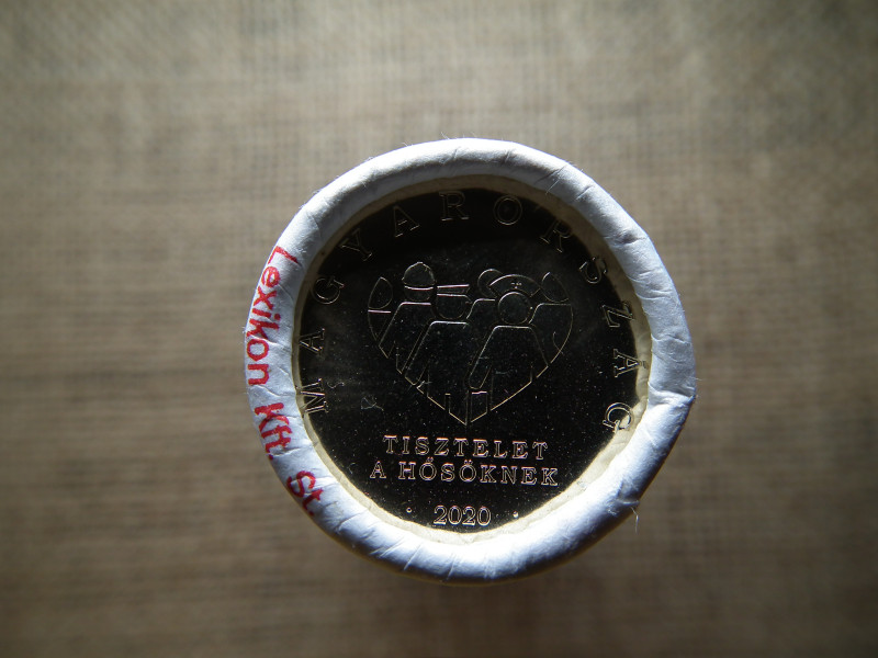 Magyarország 20 forint Tisztelet a hősöknek 2020 UNC 50 darabos MNB-s rolni