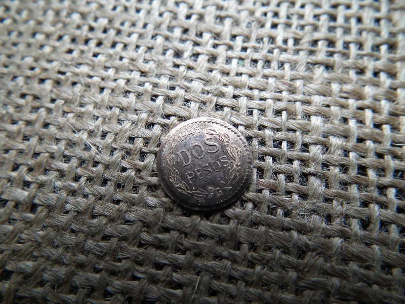 Mini arany 2 peso 1945 , Dos Pesos 
