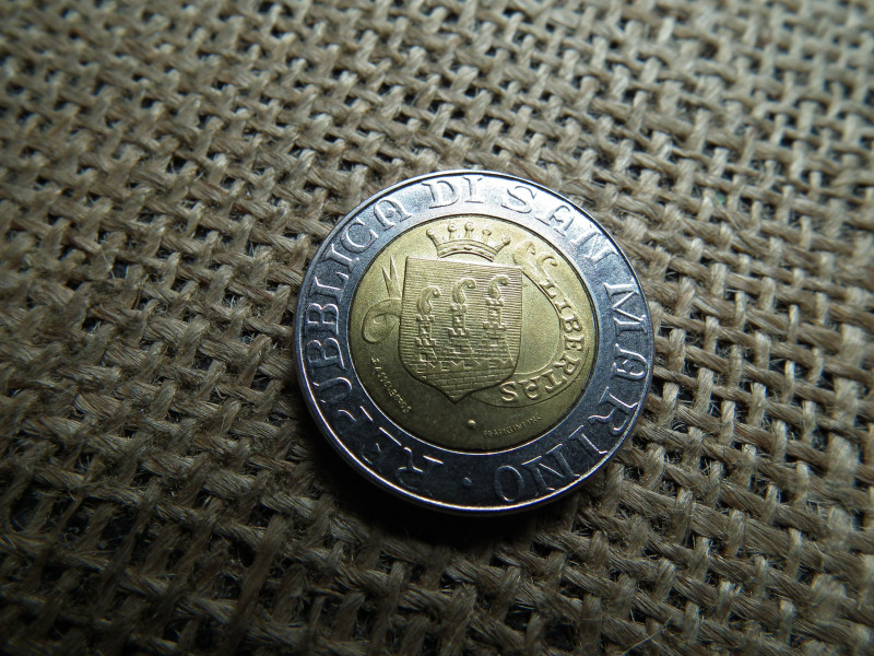 San Marino 500 lira 1989 , lire , líra , A szent kőműves Marino