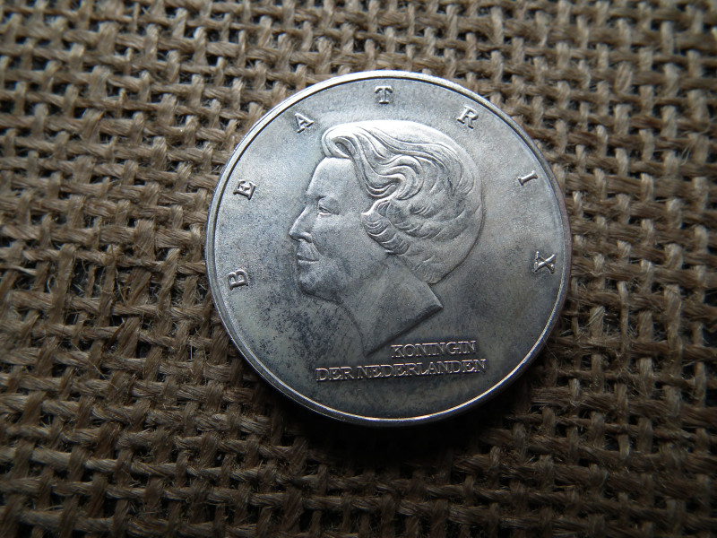 Hollandia , ezüst 10 gulden 1997 , Beatrix Marshall terv