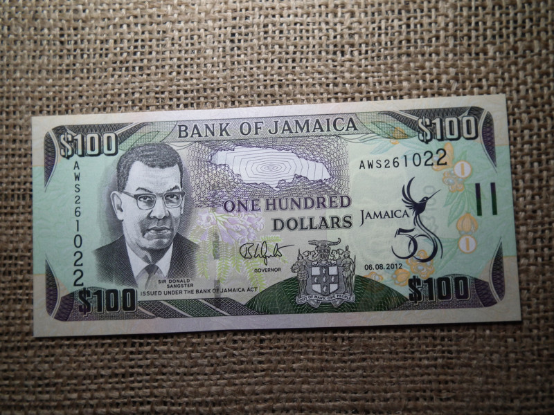 Jamaica 100 dollars 2012 UNC , B1