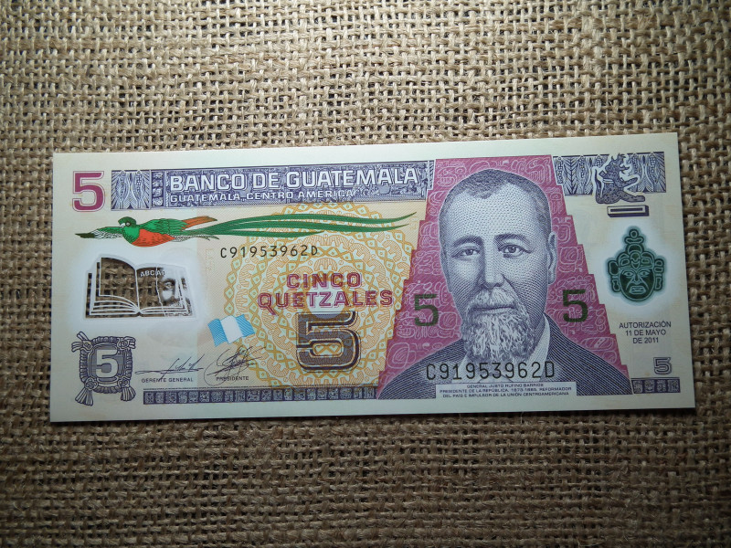 Guatemala 5 quetzales 2011 UNC , B1