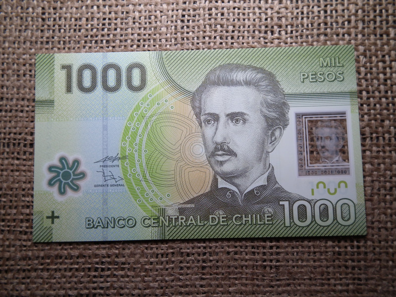Chile 1000 pesos 2011 UNC , B1