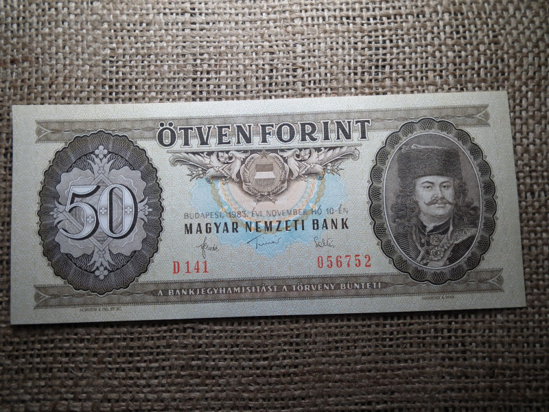 50 forint 1983 , hajtatlan 