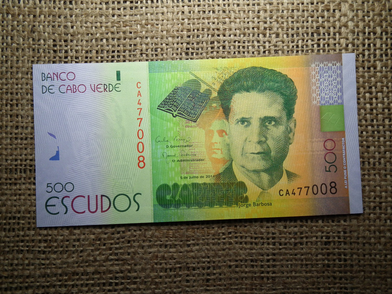 Cabo Verde 500 escudos 2004 UNC , C1