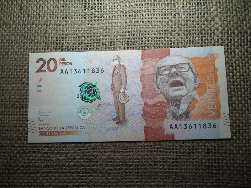 Kolumbia 20 pesos 2015 UNC . C1