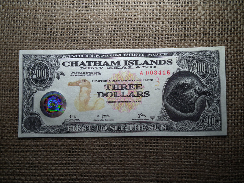 Új Zéland , Chatham Islands 3 dollars 2001 UNC , C1