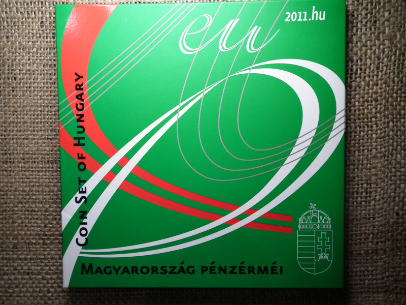 Dísztokos forgalmi sor 2011 BU , EU 