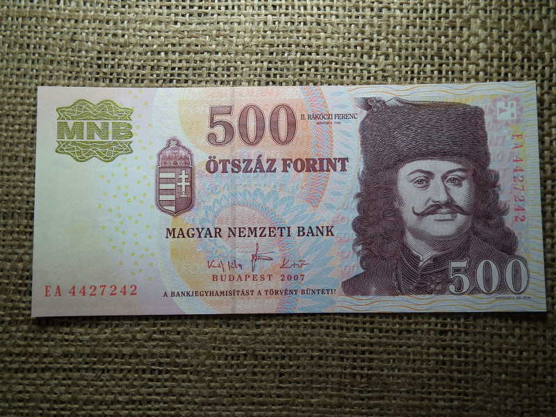 500 forint 2007 EA , UNC 