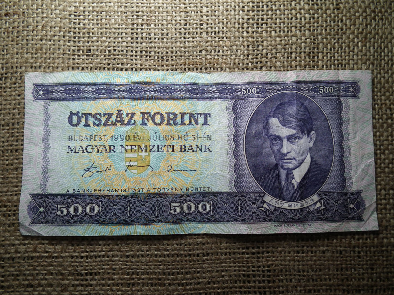 500 forint 1990 , szép