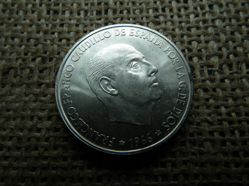 Spanyolország , ezüst 100 Pesetas 1967 , 1966 – Francisco Franco