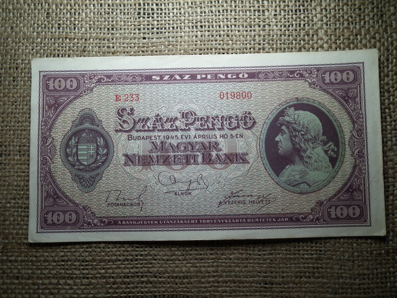 100 pengő 1945 , hajtatlan , 1980 -as születésűeknek jó ajándék lehet !