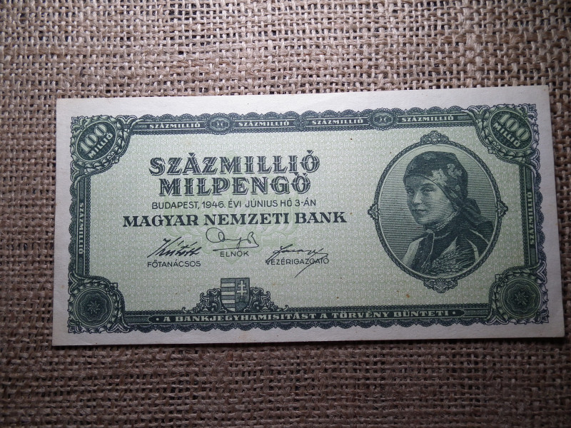Százmillió milpengő 1946 , hajtatlan