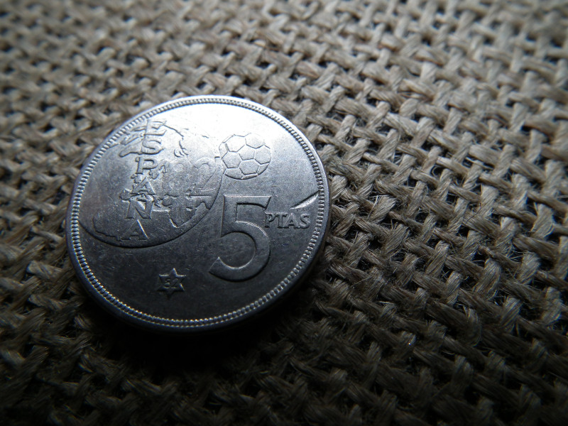 Spanyolország 5 pesetas 1980 , 1982 , Peseta , , verdehibás , idegen anyag benyomódás ! Hibás