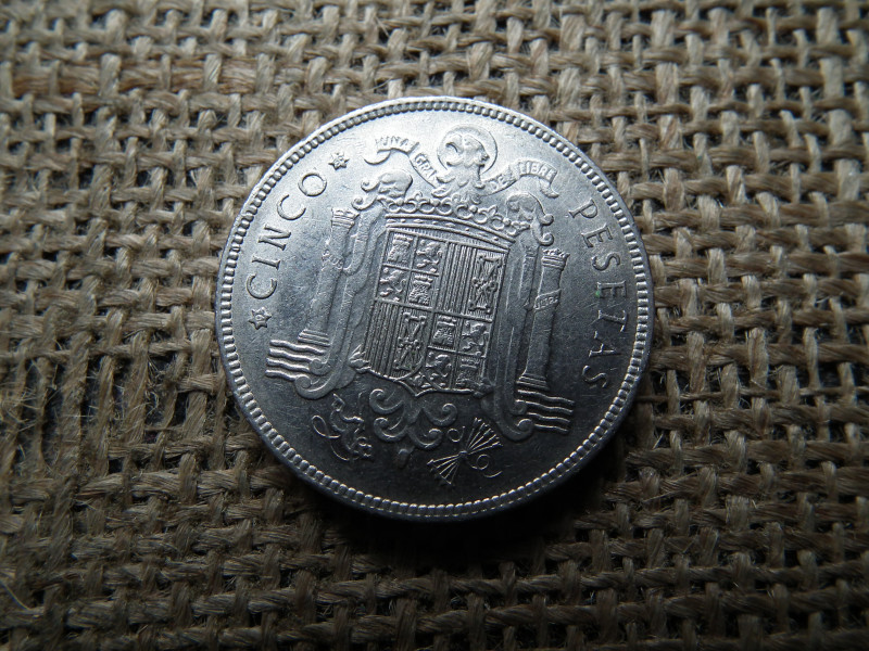 Spanyolország 5 peseta 1949 , pesetas - Francisco Franco , 1950 !