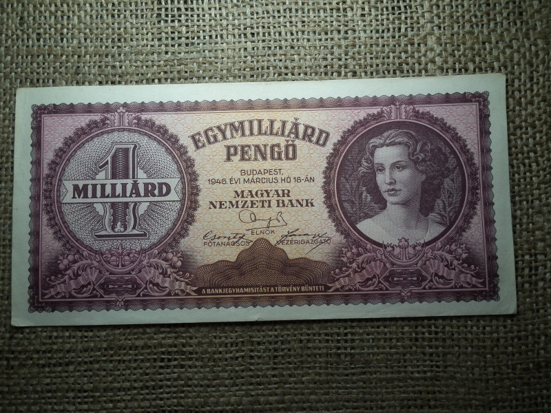 Egymilliárd pengő 1946 , alacsony sorszám , 1635 