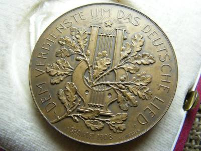 Filharmonikusok emlékérem, 1908, eredeti dobozában