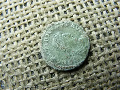 Róma, Gratianus érme, 367-383
