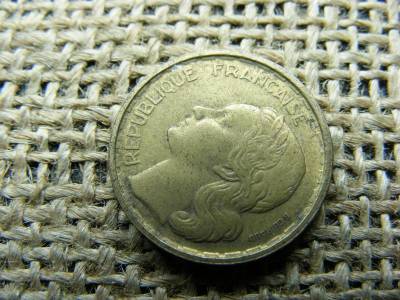 Francia 10 frank, 1950 B, ritkább