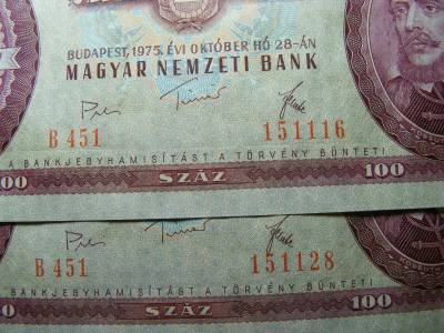 100 forintos bankjegy, 1975, sorszám közeli