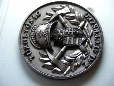 Tűzoltóság Zalaegerszeg 3D üvegkerámia plakett, díszdobozban