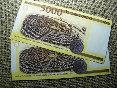 Magyar Kétfarkú Kutya Párt Fantázia Bankjegy, 5000 Forint