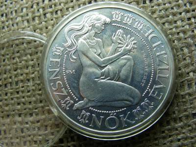 500 forint, 1983, Nők évtizede, próbaveret, ezüst
