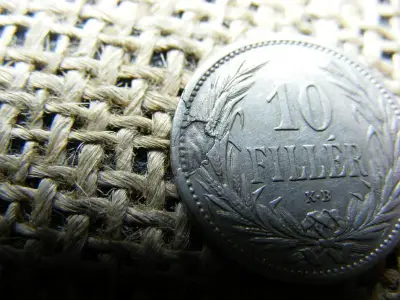 10 fillér, 1908, verdehibás, hengerelési hiba