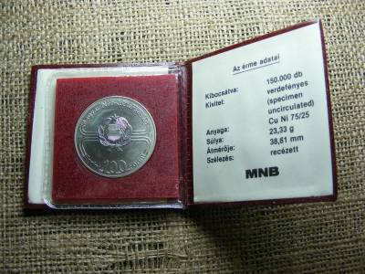 100 forintos érme, 1982, foci, tokban