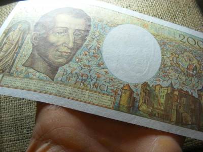 Franciaország 200 frankos bankjegy, 1994, V2