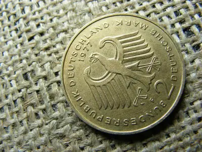 2 márka, 1977, aranyozott