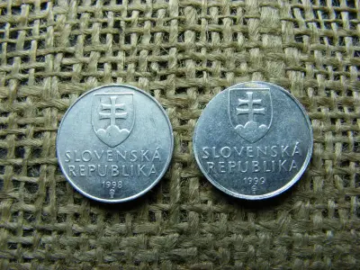 10 halierov 1999, verdehibás, maradék lapkára vert + normál