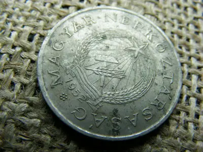 2 forintos érme, 1952