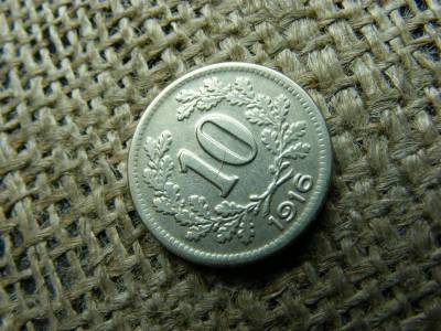 10 heller 1916, címerpajzs