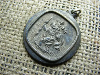 Szent Antal ezüst medál, 15 g