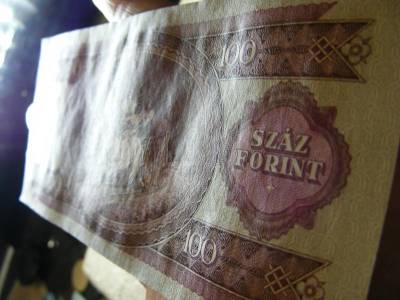 100 forintos bankjegy, 1968, aUNC