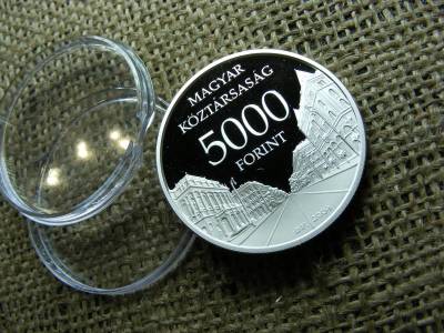 Ezüst 5000 forintos érme, 2009, PP