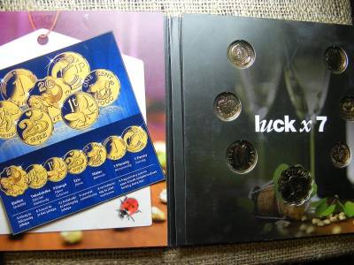 All the Luck in the World Érme, aranyozott, dísztokos szett